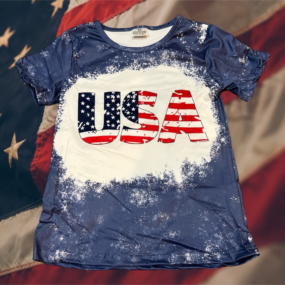 NEW USA Tee Shirt Womens